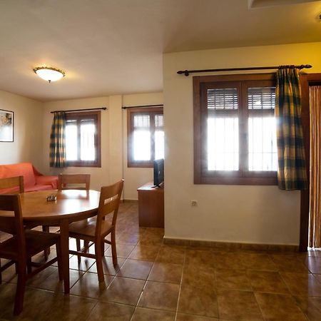 Apartamentos Berrocal Alcala del Jucar Luaran gambar